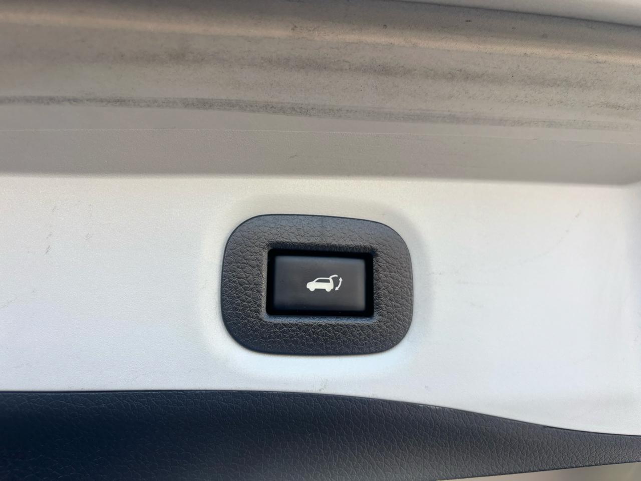 Nissan Rogue photo 25