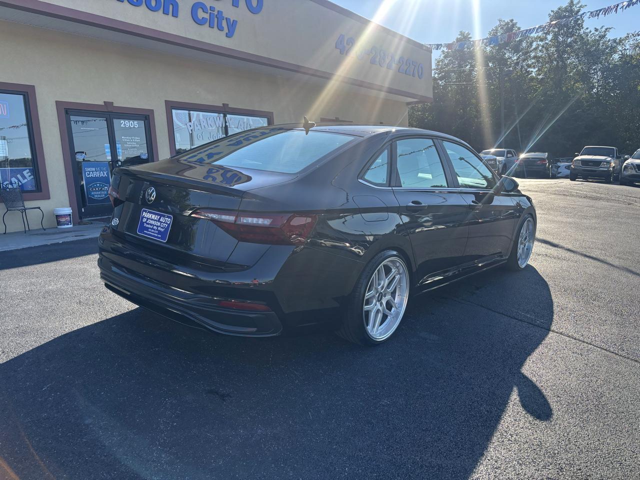 Volkswagen Jetta SE 2022