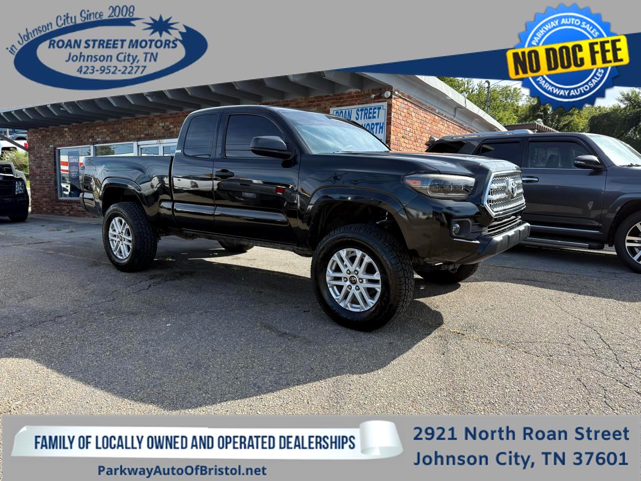 2017 Toyota Tacoma SR