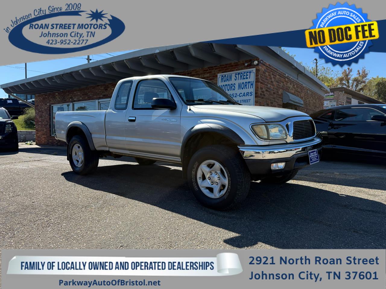 2001 Toyota Tacoma Base's photo