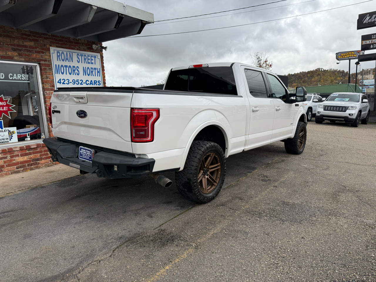 2017 Ford F-150 Lariat photo 4