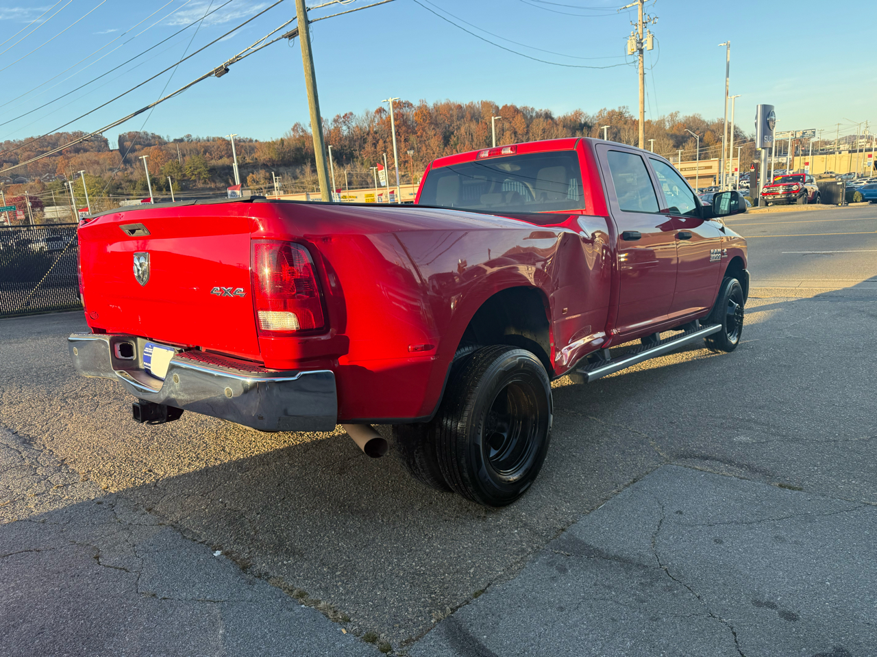 RAM 3500 Tradesman Crew Cab 4WD DRW 2016