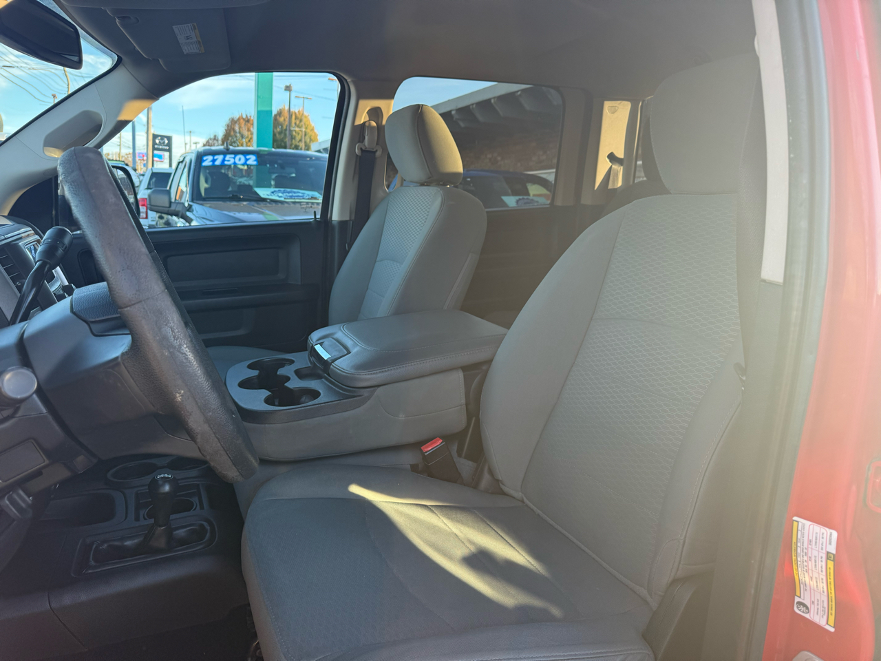 RAM 3500 Tradesman Crew Cab 4WD DRW 2016