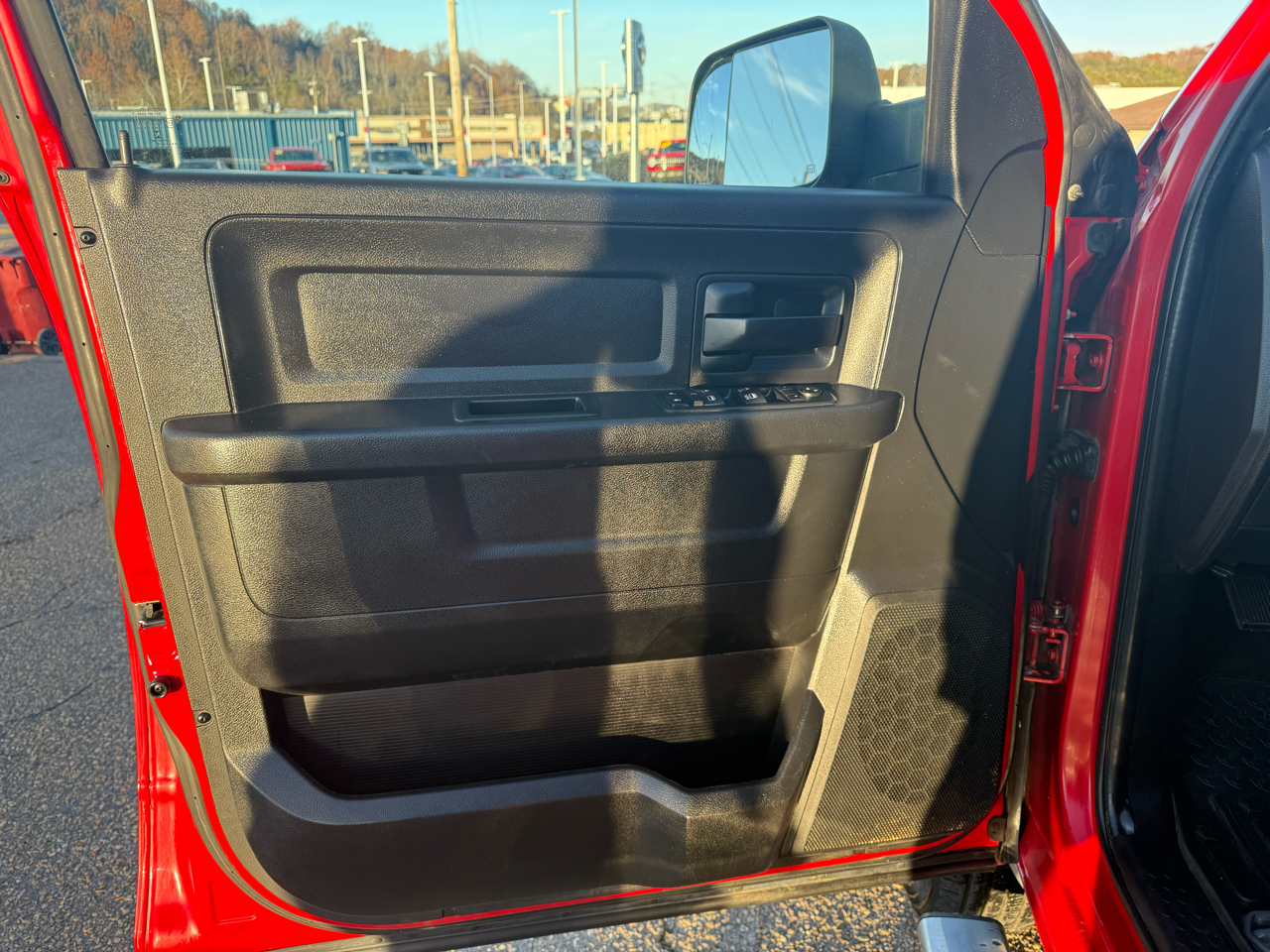 RAM 3500 Tradesman Crew Cab 4WD DRW 2016