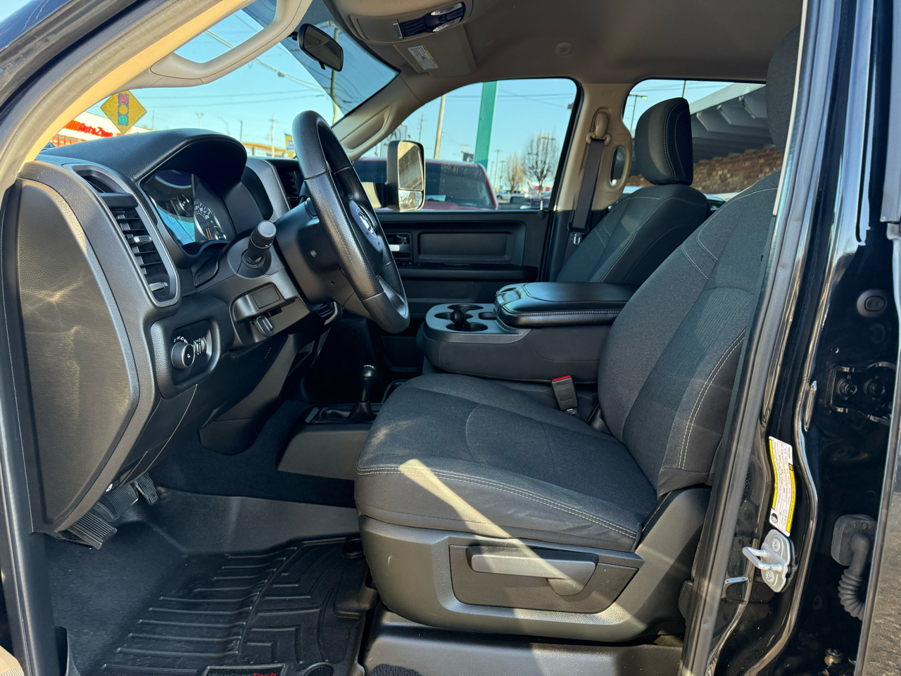 RAM 2500 Tradesman Crew Cab SWB 4WD 2019