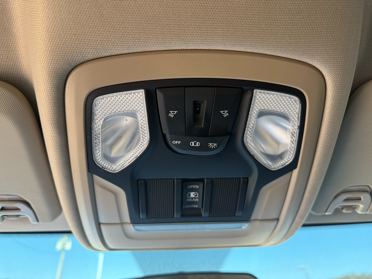 RAM 2500 Tradesman Crew Cab SWB 4WD 2019