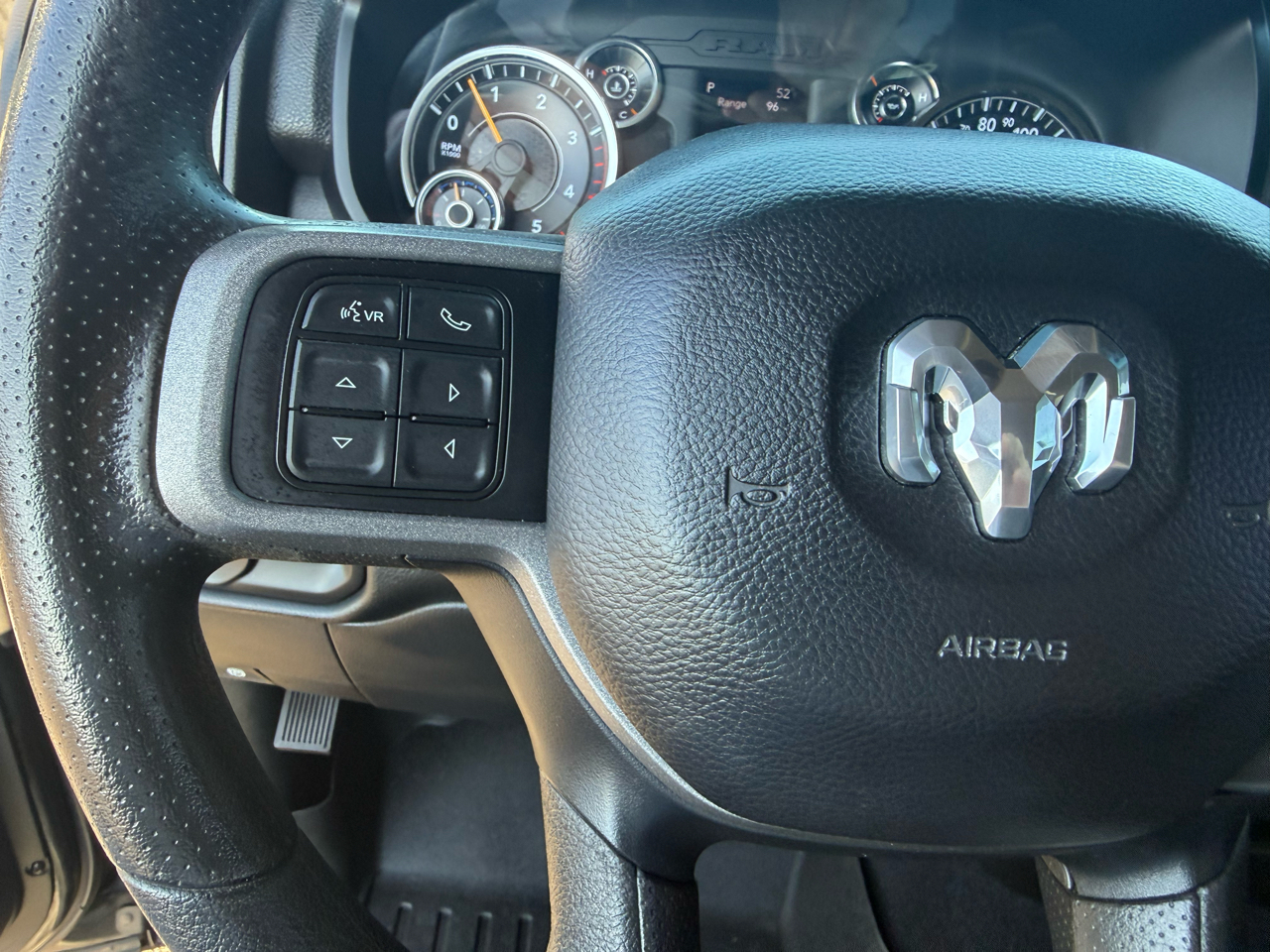 RAM 2500 Tradesman Crew Cab SWB 4WD 2019