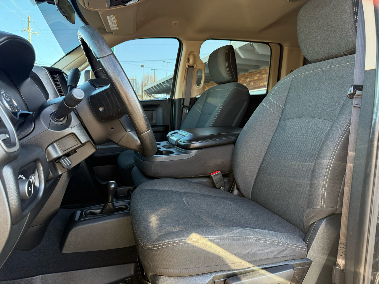 RAM 2500 Tradesman Crew Cab SWB 4WD 2019