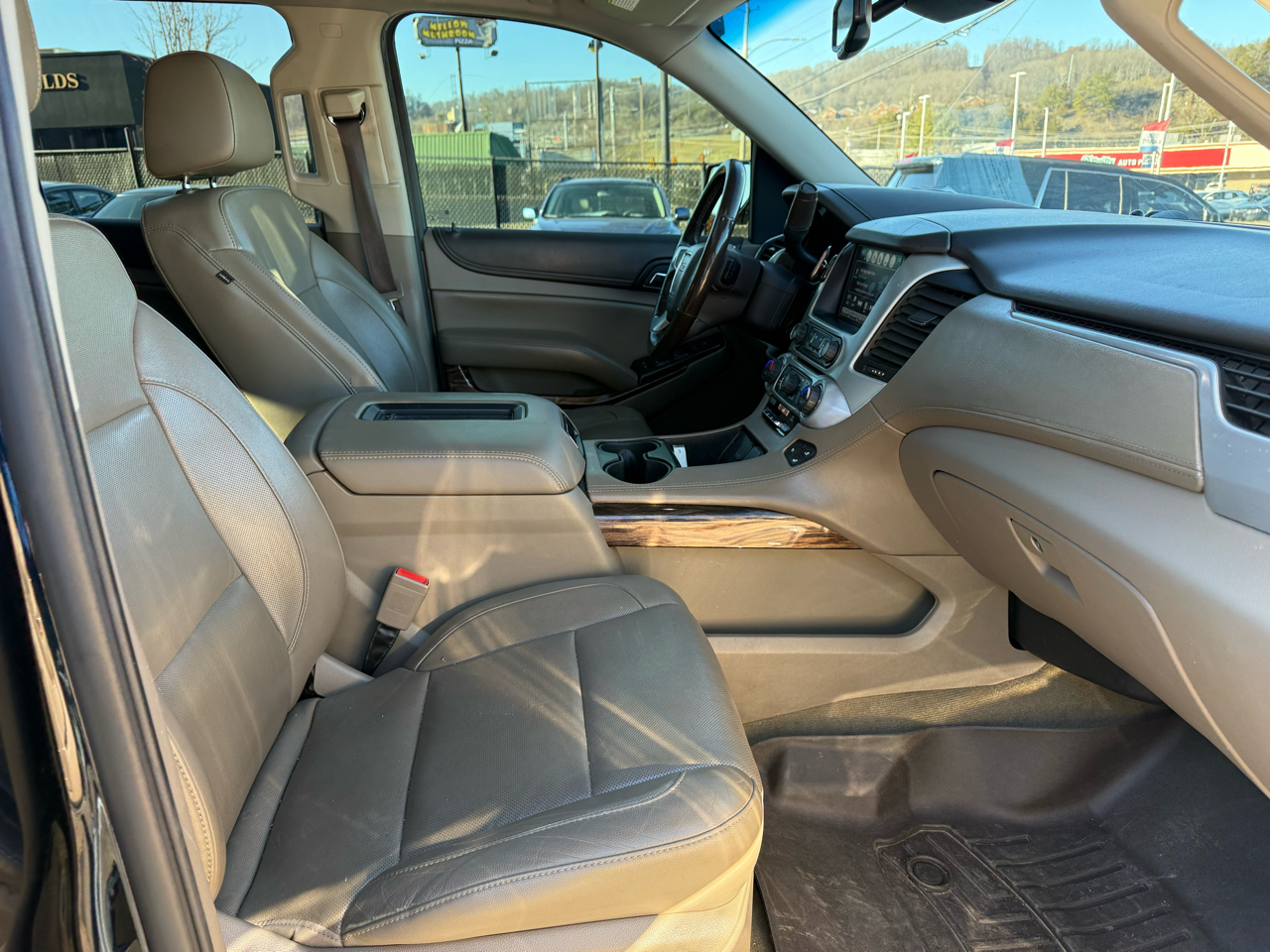 GMC Yukon SLT 4WD 2018
