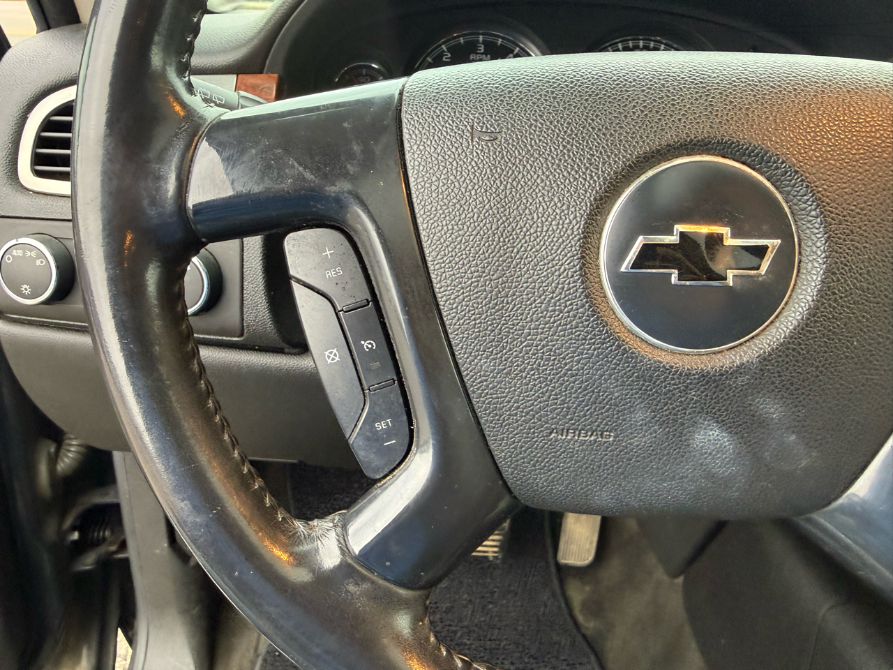 Chevrolet Tahoe LTZ 4D SUV 4WD 2007