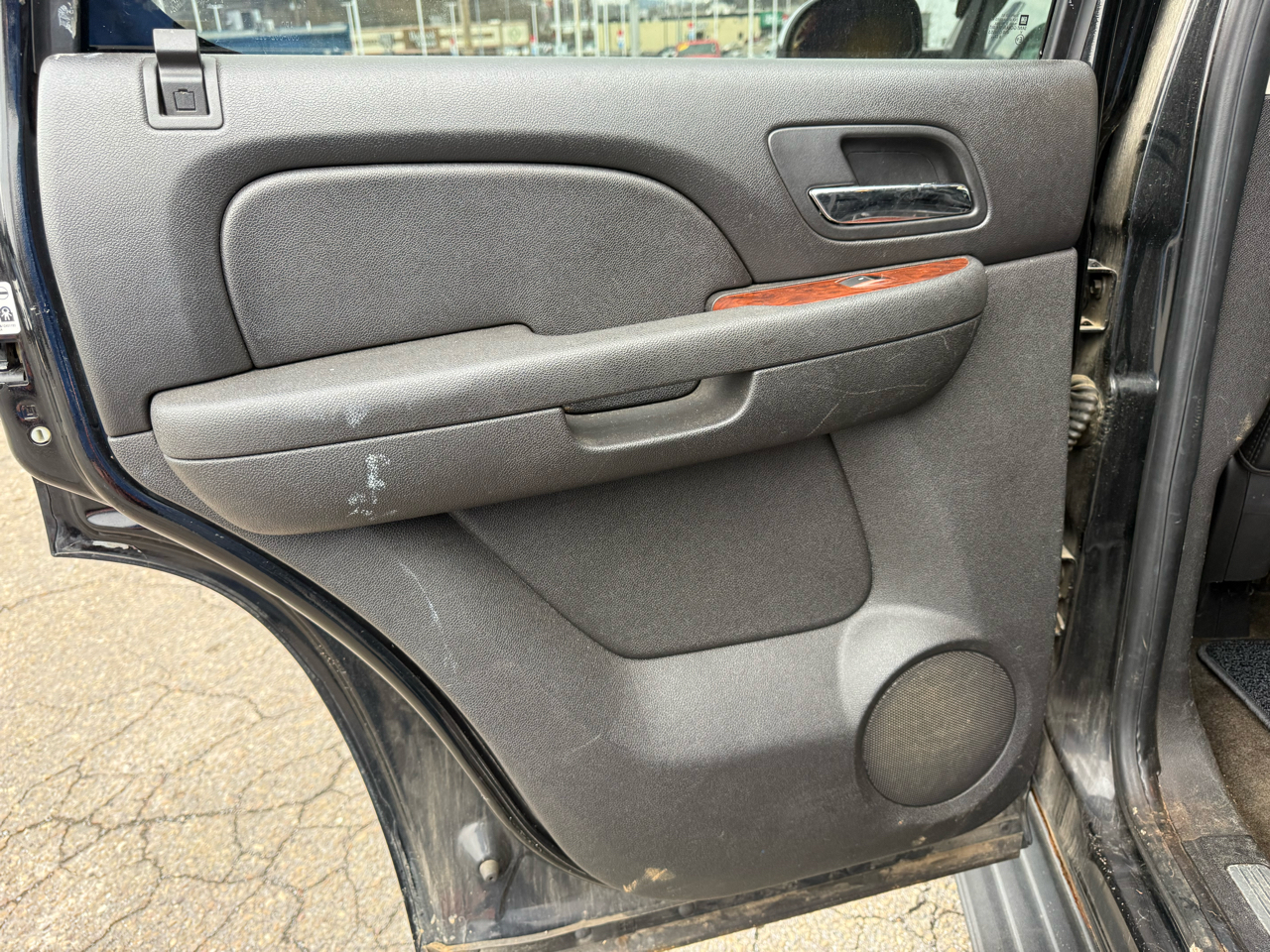 Chevrolet Tahoe LTZ 4D SUV 4WD 2007