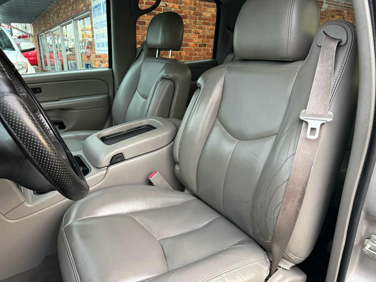 Chevrolet Avalanche 2500 4WD 2005