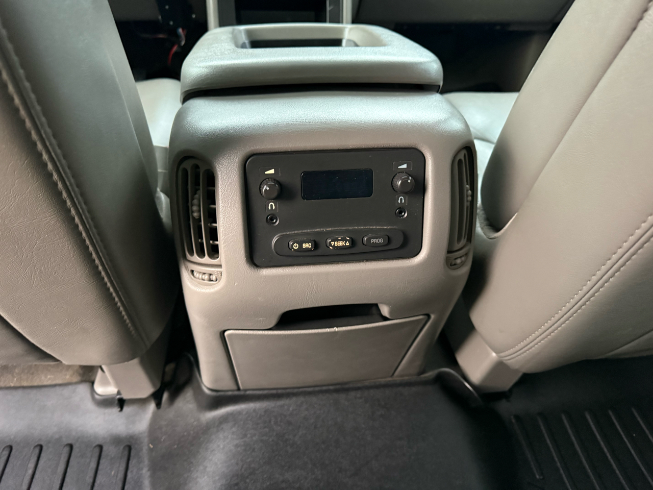 Chevrolet Avalanche 2500 4WD 2005