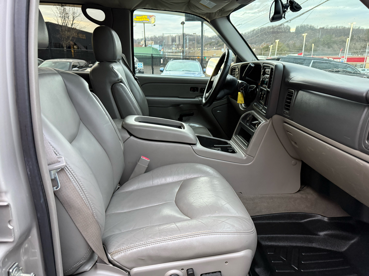 Chevrolet Avalanche 2500 4WD 2005