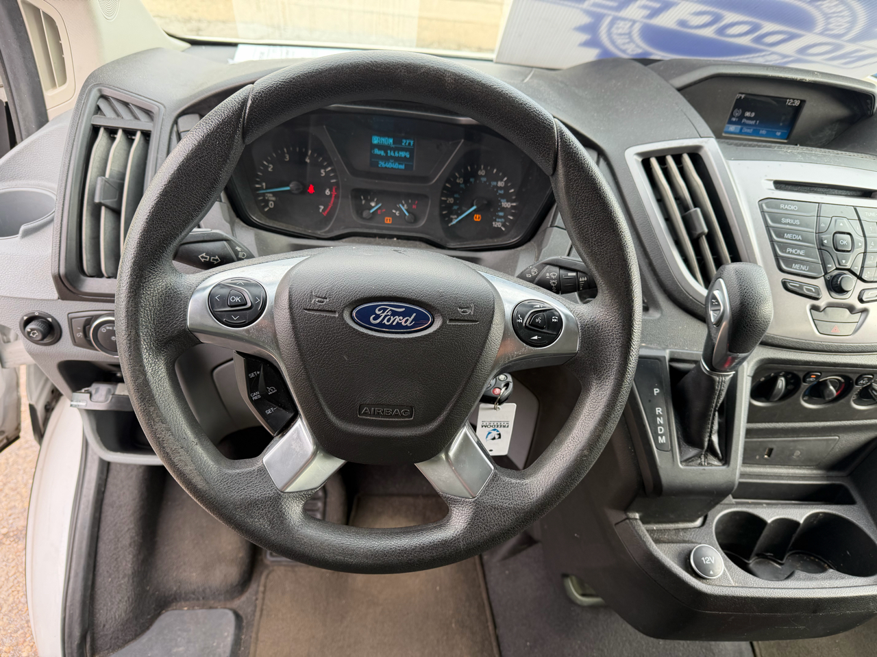 Ford Transit 350 Wagon Low Roof XL w/Sliding Pass. 148-in. WB 2018