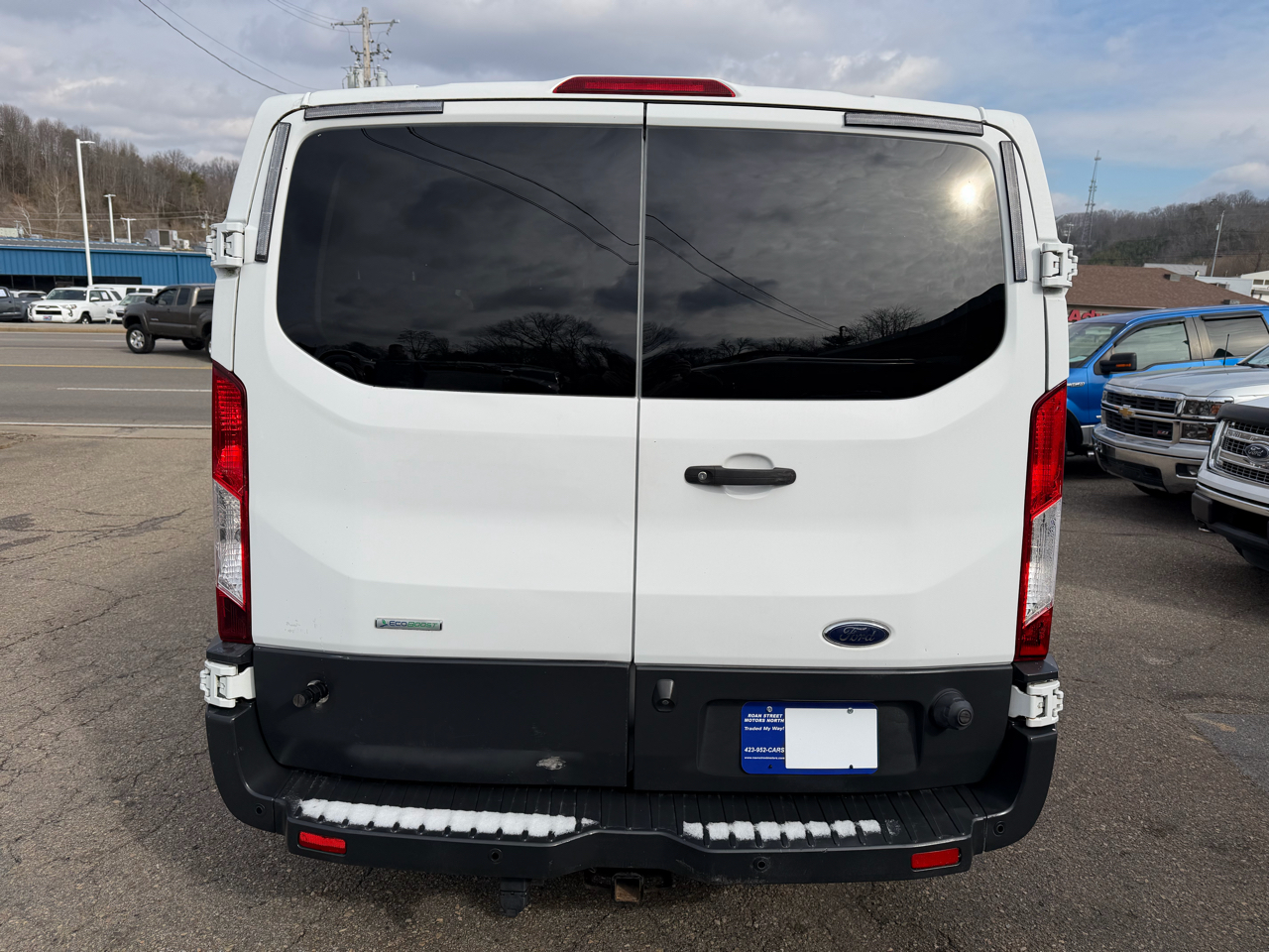 Ford Transit 350 Wagon Low Roof XL w/Sliding Pass. 148-in. WB 2018