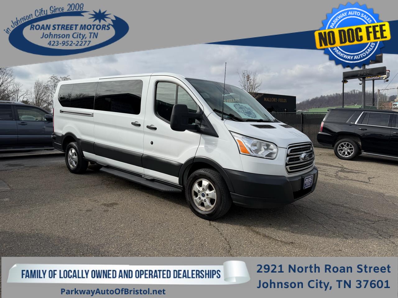 2018 Ford Transit 350 Wagon Low Roof XL w/Sliding Pass. 148-in. WB