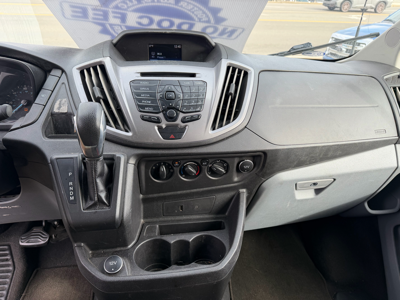 Ford Transit 350 Wagon Low Roof XL w/Sliding Pass. 148-in. WB 2018