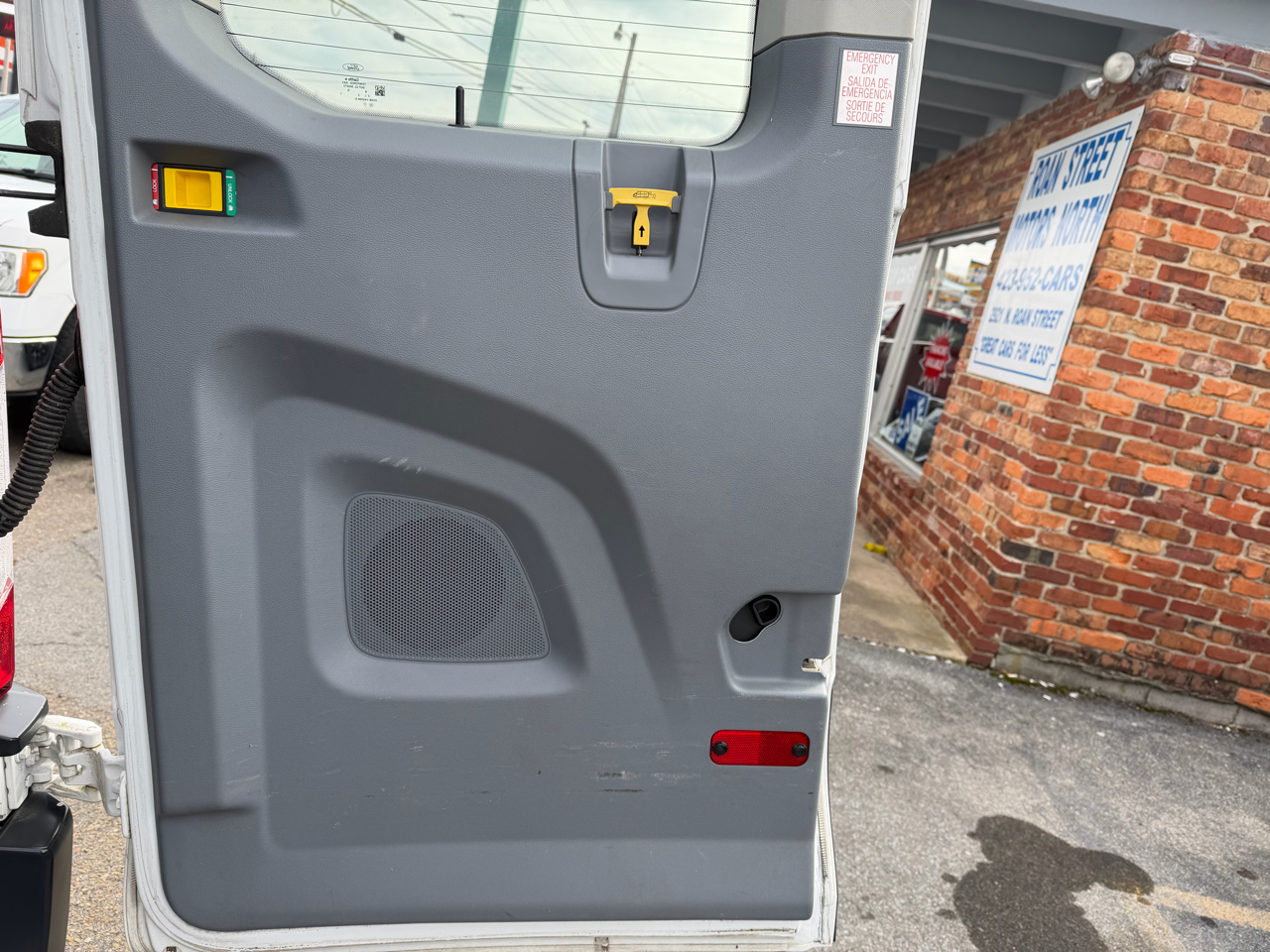 Ford Transit 350 Wagon Low Roof XL w/Sliding Pass. 148-in. WB 2018