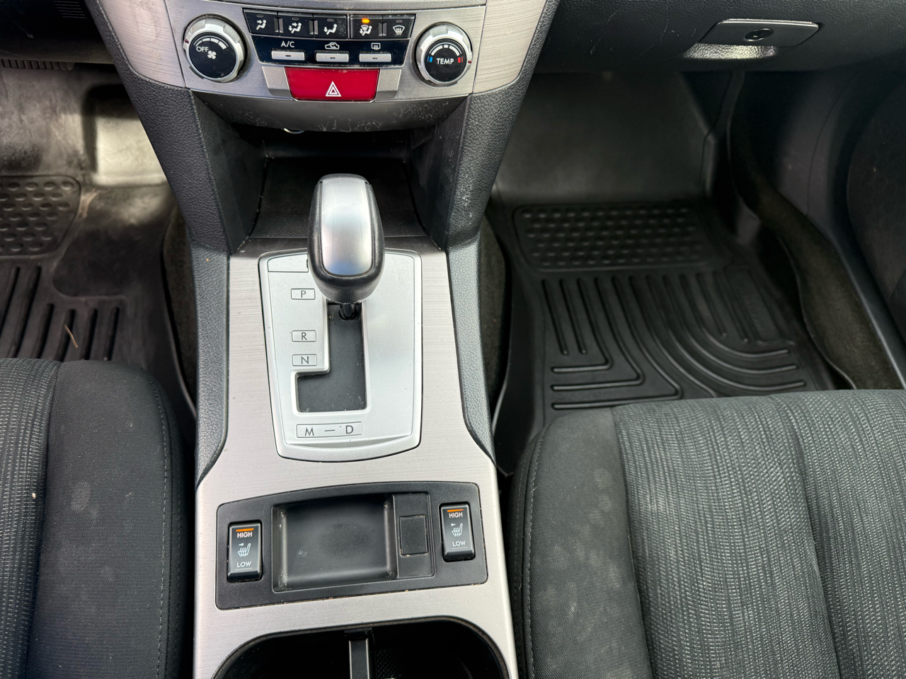 Subaru Outback 2.5i Premium 2014