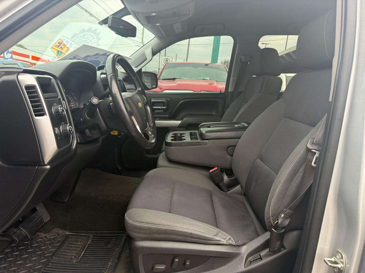 Chevrolet Silverado 1500 LT Crew Cab 4WD 2015