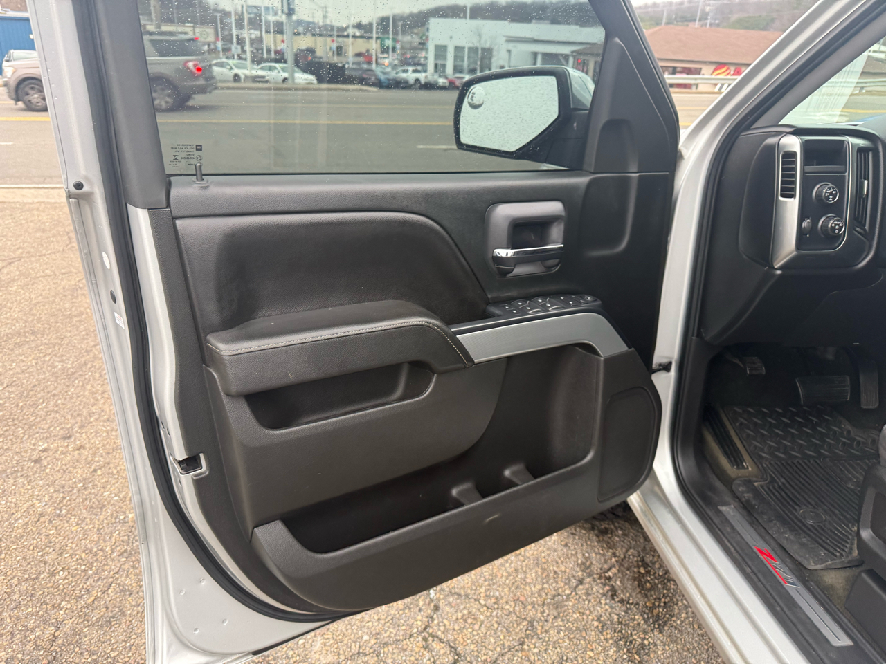 Chevrolet Silverado 1500 LT Crew Cab 4WD 2015