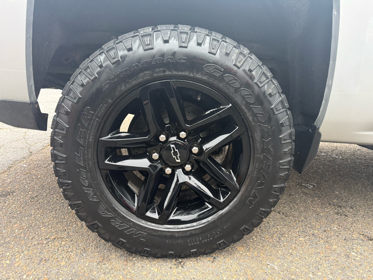 Chevrolet Silverado 1500 LT Crew Cab 4WD 2015