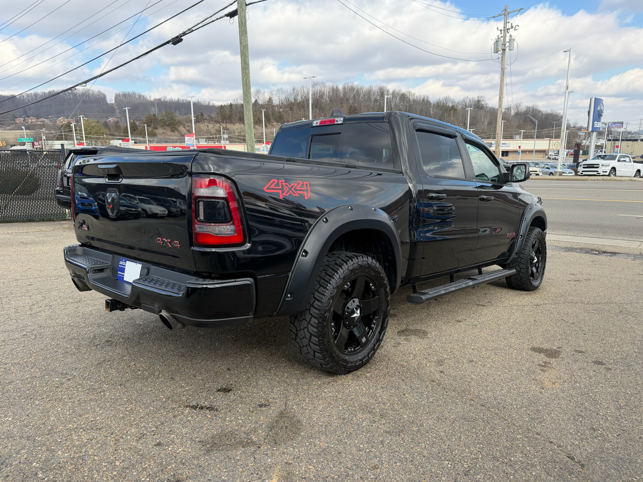 RAM 1500 Big Horn Crew Cab SWB 4WD 2019