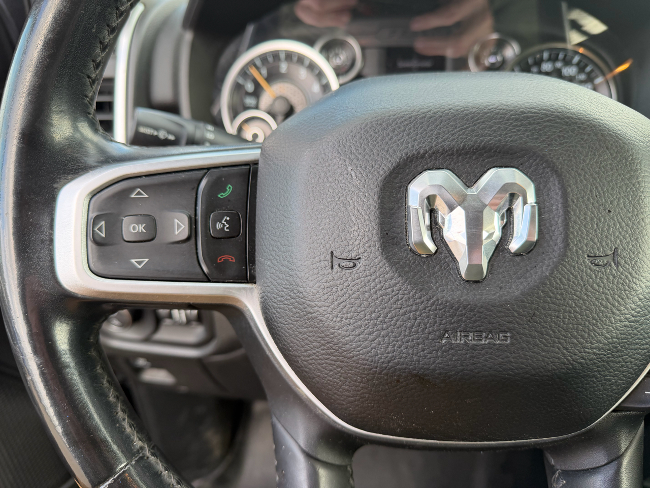 RAM 1500 Big Horn Crew Cab SWB 4WD 2019