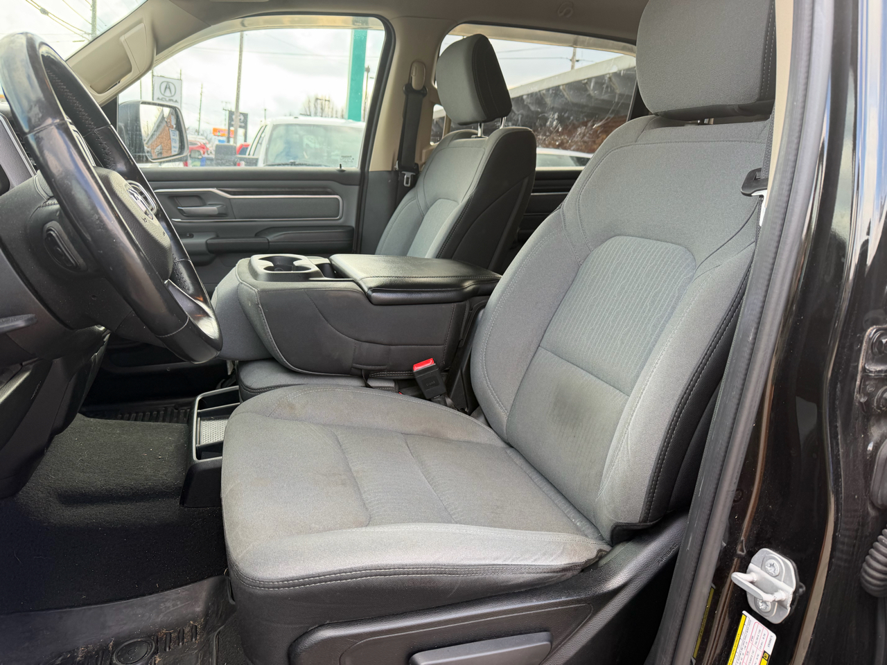 RAM 1500 Big Horn Crew Cab SWB 4WD 2019