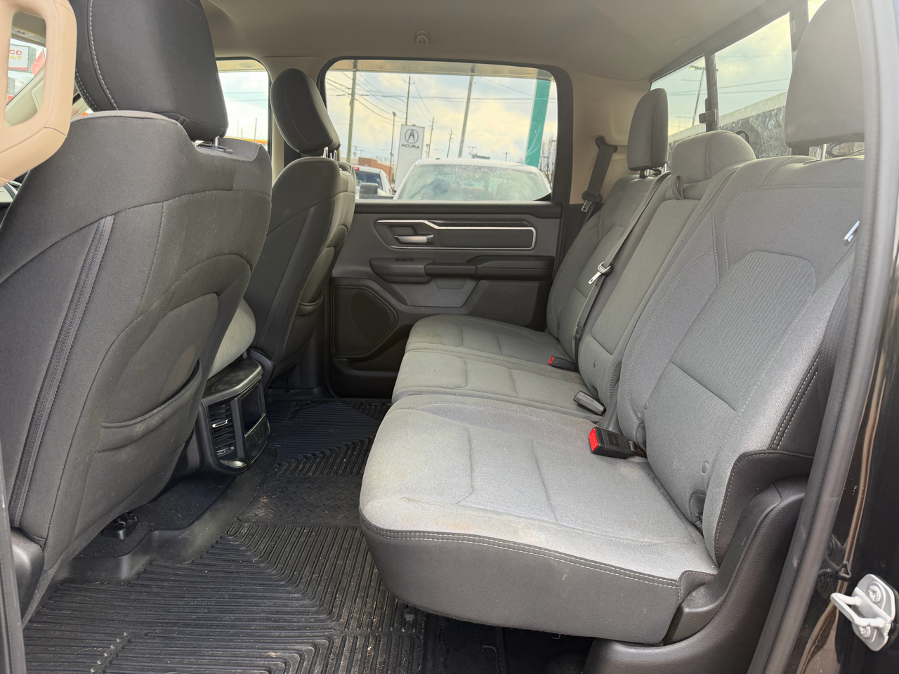 RAM 1500 Big Horn Crew Cab SWB 4WD 2019