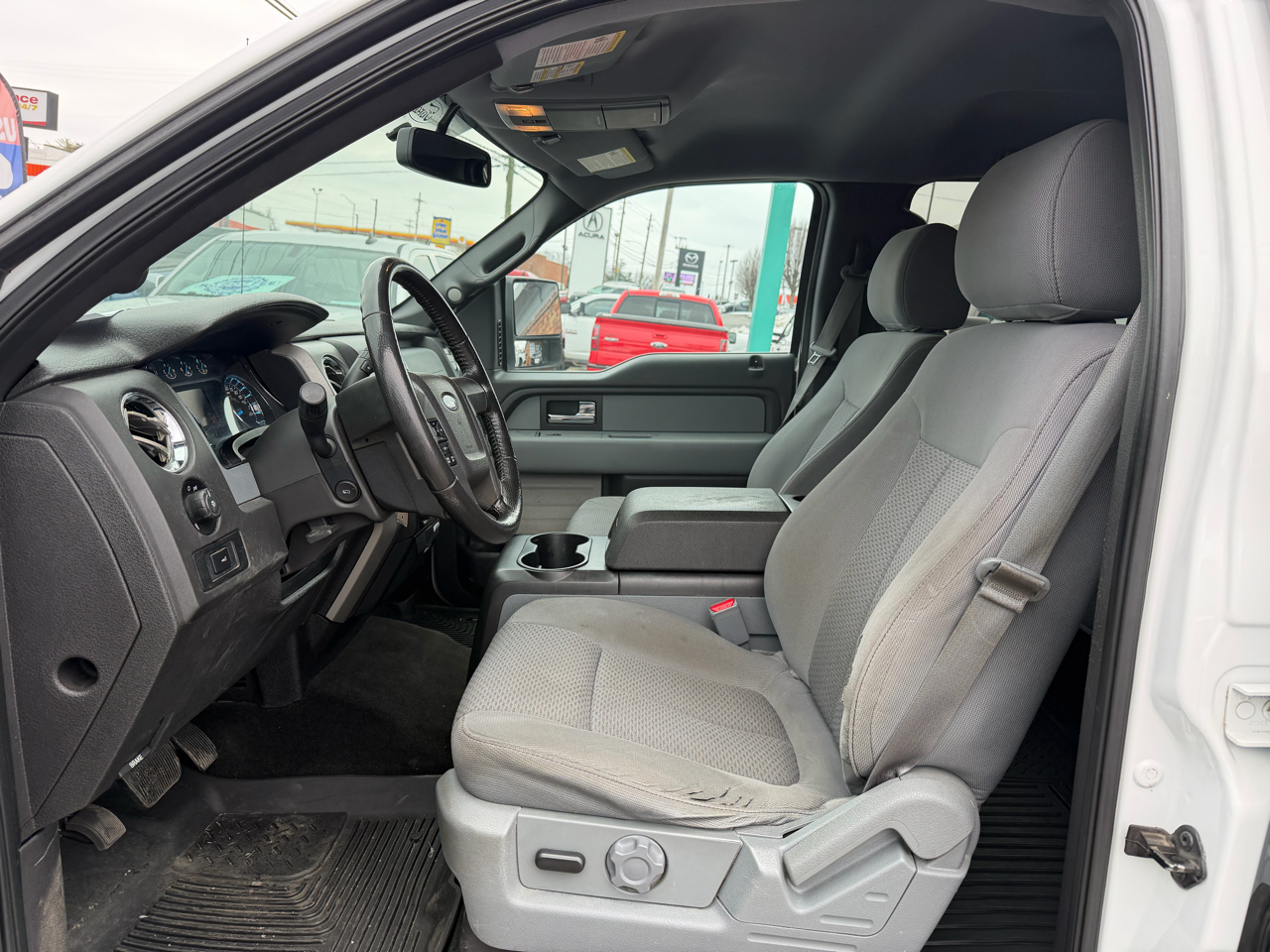 Ford F-150 XLT SuperCrew 5.5-ft. Bed 4WD 2013