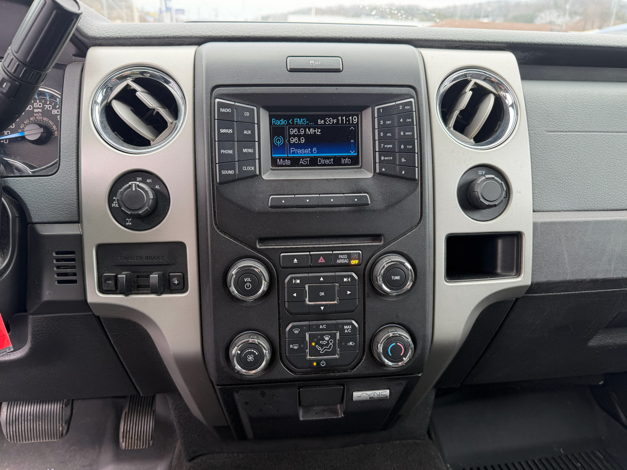 Ford F-150 XLT SuperCrew 5.5-ft. Bed 4WD 2013