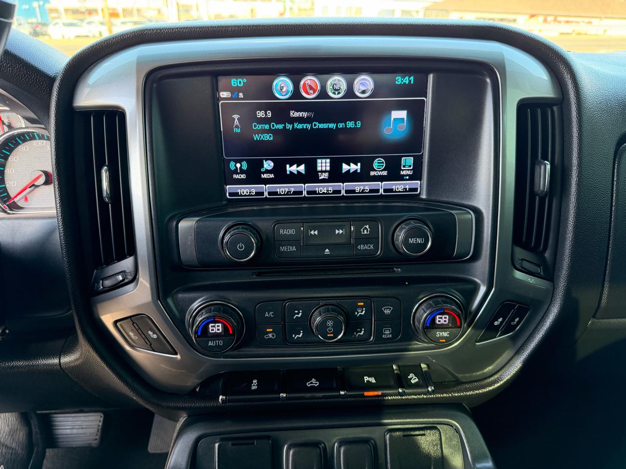 Chevrolet Silverado 1500 LT Double Cab 4WD 2017