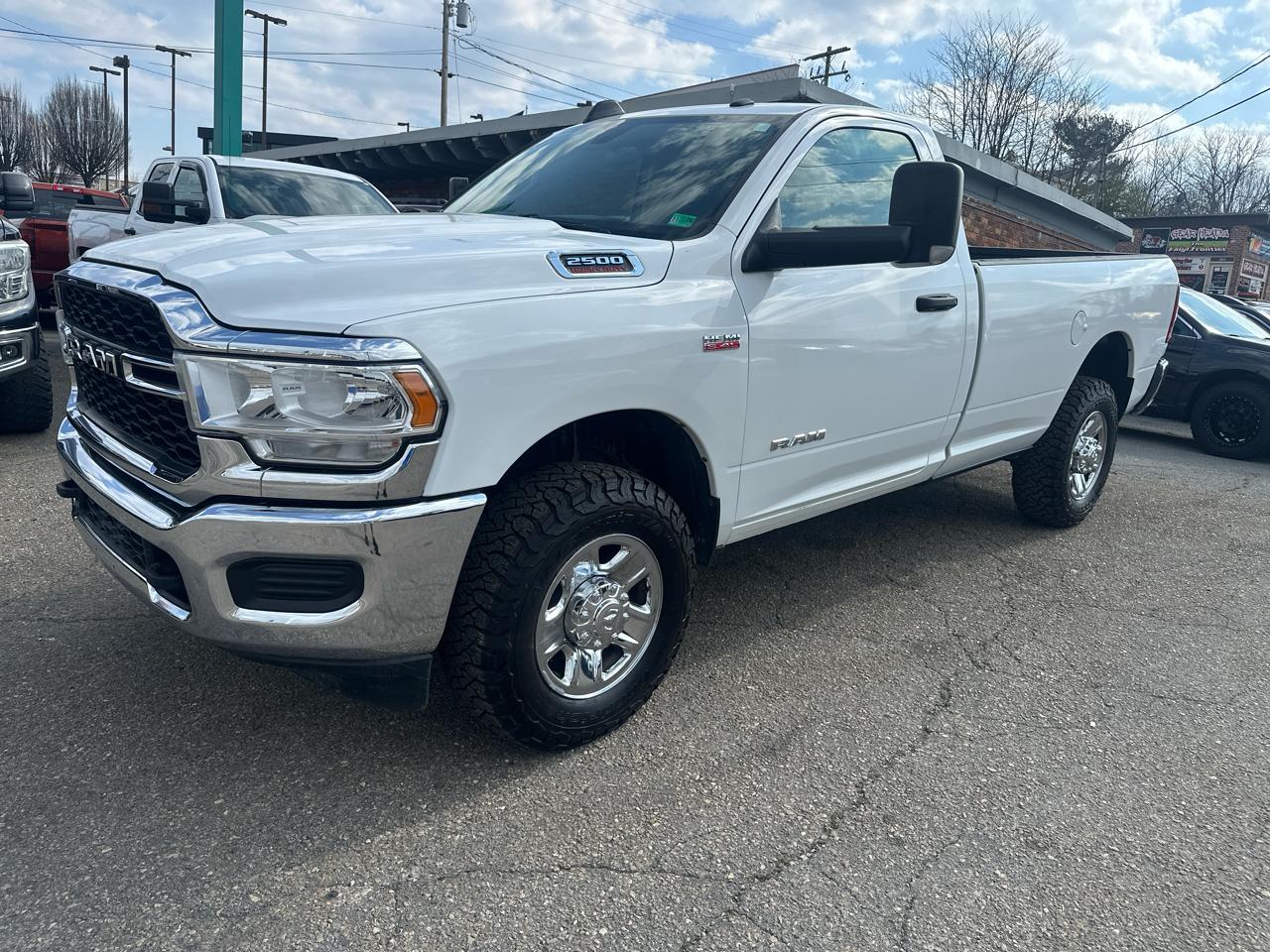 RAM 2500 Tradesman Regular Cab 4WD 2020
