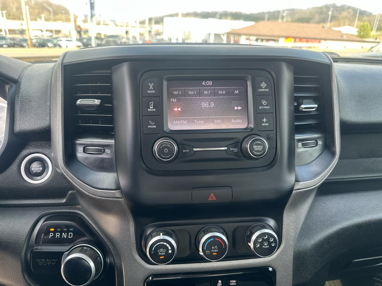 RAM 2500 Tradesman Regular Cab 4WD 2020