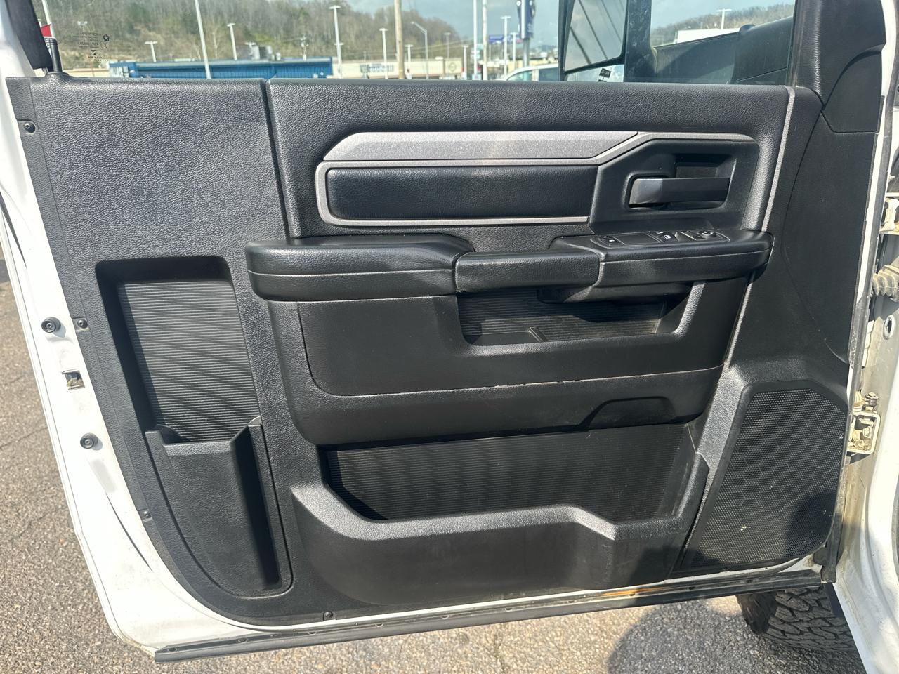 RAM 2500 Tradesman Regular Cab 4WD 2020