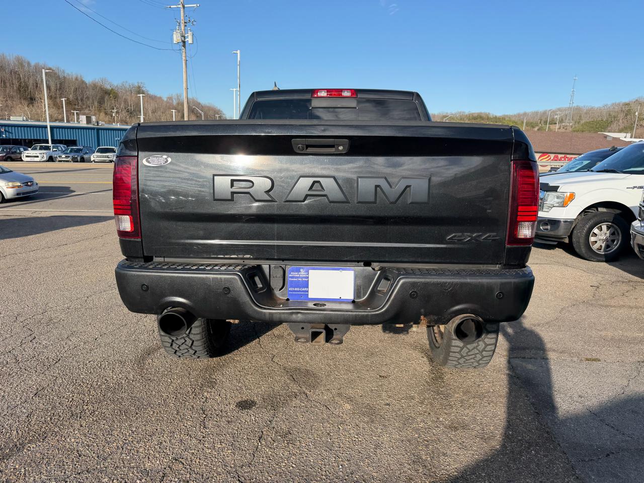 RAM 1500 Sport Crew Cab SWB 4WD 2017