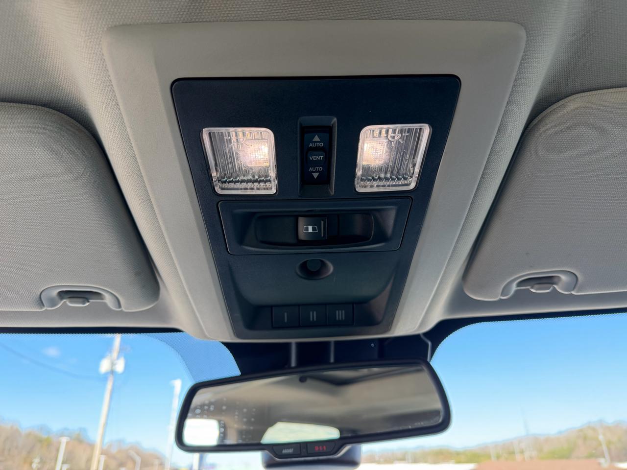 RAM 1500 Sport Crew Cab SWB 4WD 2017