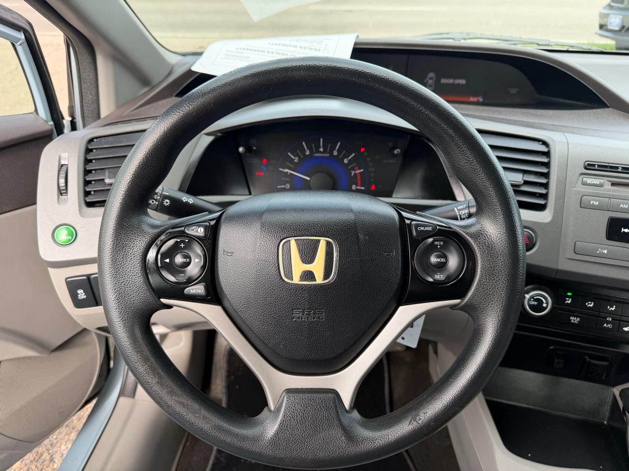 Honda Civic LX Sedan 5-Speed AT 2012