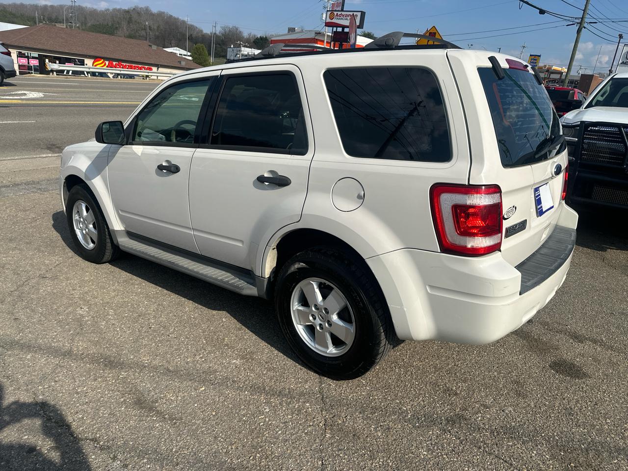 Ford Escape XLS FWD 2012