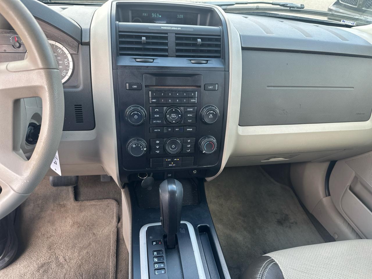 Ford Escape XLS FWD 2012