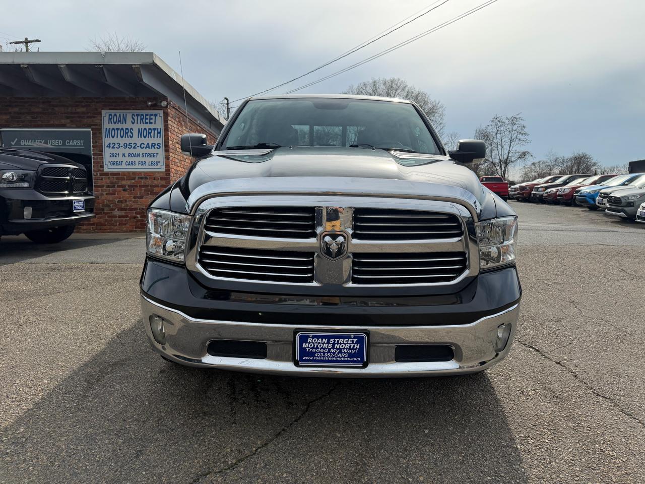 RAM 1500 SLT Crew Cab SWB 4WD 2017