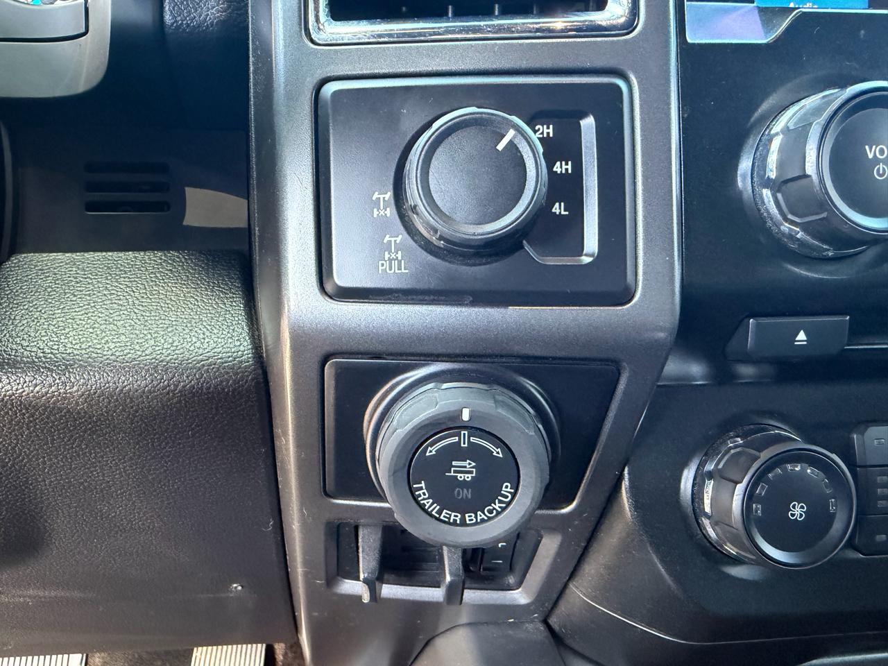 Ford F-150 XLT SuperCrew 5.5-ft. Bed 4WD 2016