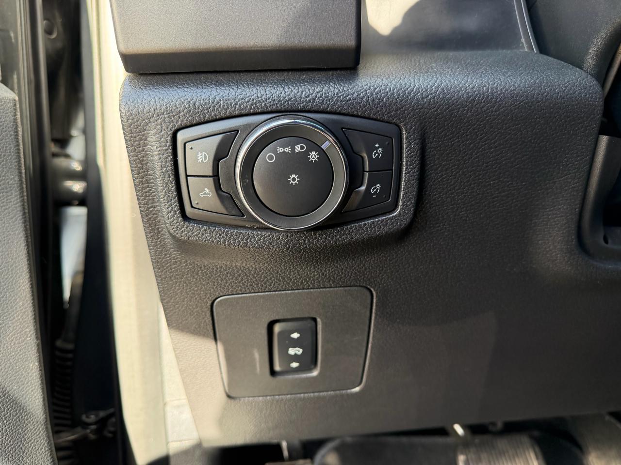 Ford F-150 XLT SuperCrew 5.5-ft. Bed 4WD 2016