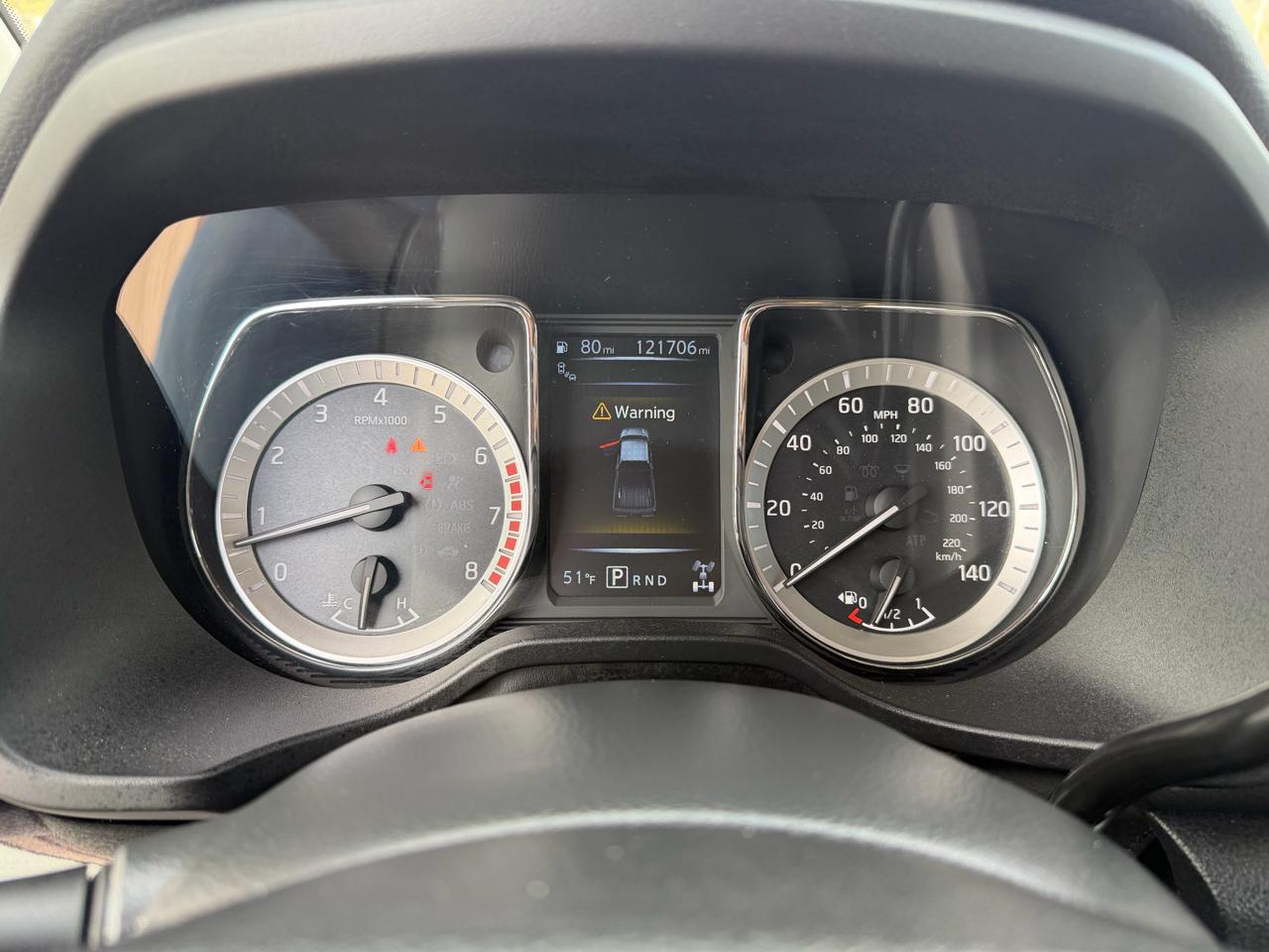 Nissan Titan SV Crew Cab 4WD 2017