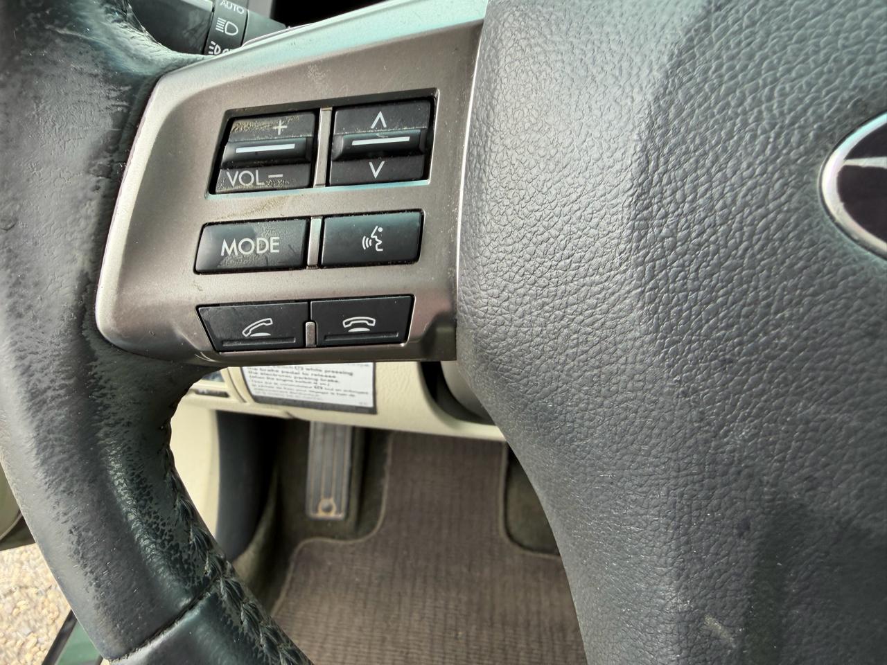 Subaru Outback 2.5i Premium 2012