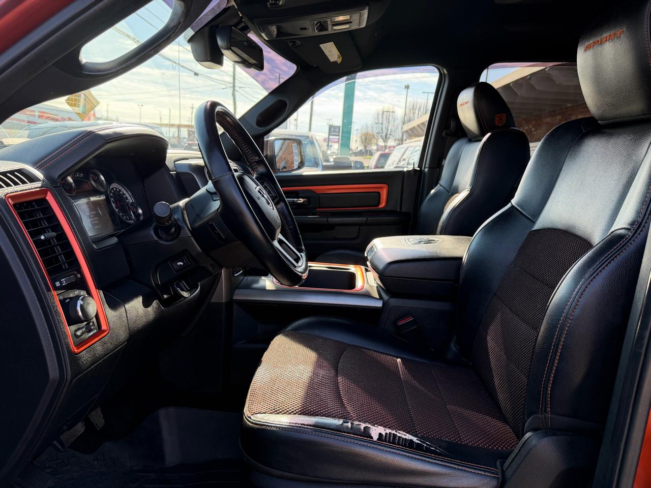 RAM 1500 Sport Crew Cab SWB 4WD 2017