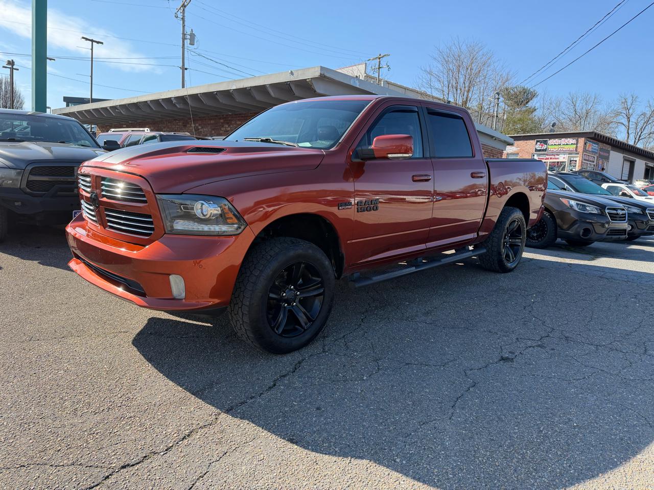 RAM 1500 Sport Crew Cab SWB 4WD 2017