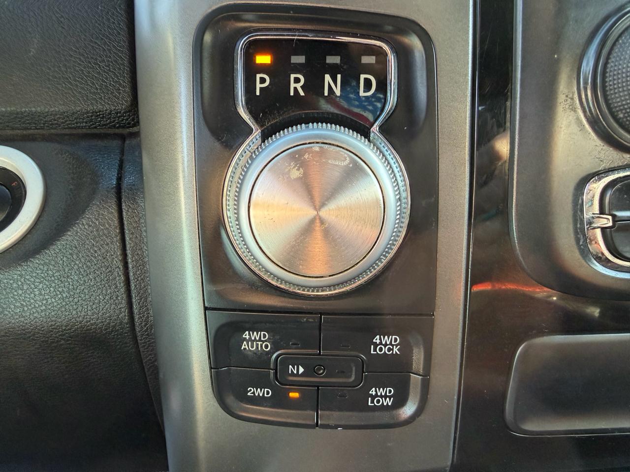 RAM 1500 Sport Crew Cab SWB 4WD 2017